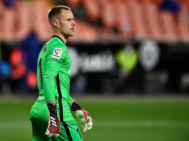 Chelsea Masih Cari Kiper, Kini Lirik Marc-Andre ter Stegen