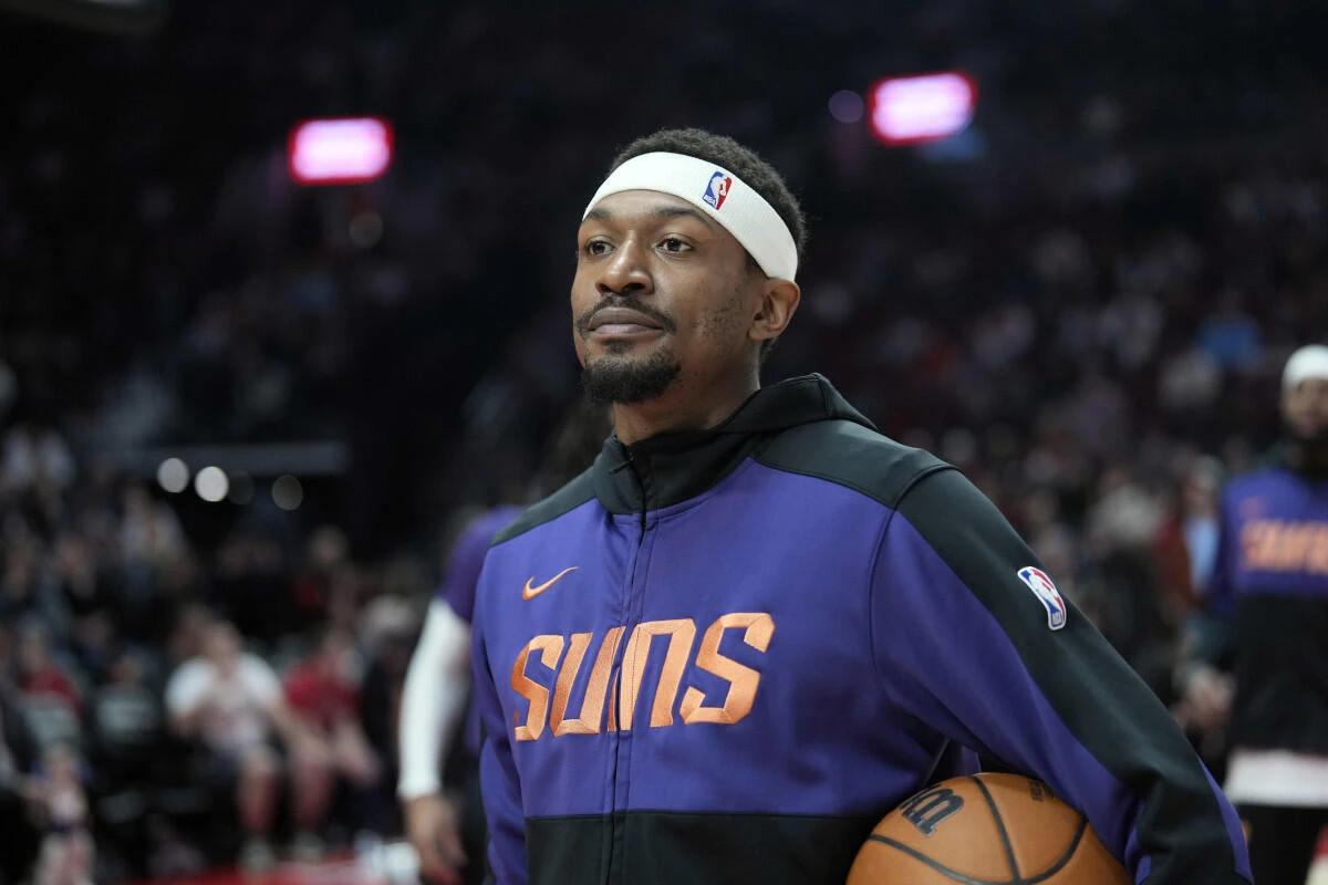 Suns Jajaki Kemungkinan Buy-Out Kontrak Bradley Beal