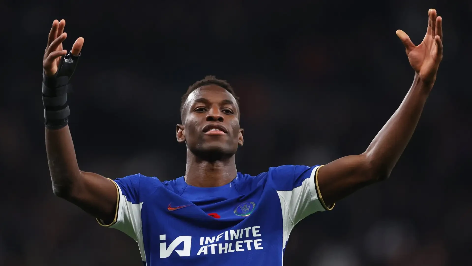 Shearer Tak Kaget Kalau Chelsea Jual Nicolas Jackson