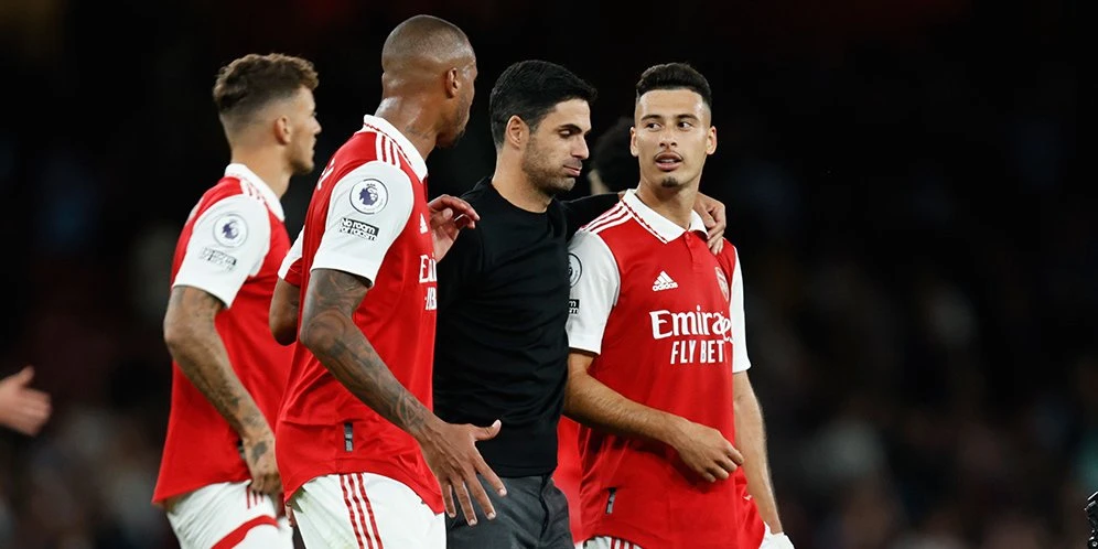 Arsenal Mau Pertahankan Kiwior Meski Ada Potensi Kedatangan Mosquera